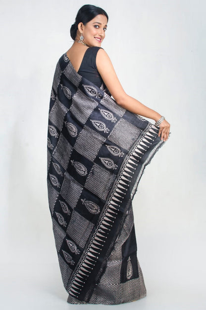 Black Block Printed Pure Silk Mark Certified Bishnupuri Silk Sarees - Dailybuyys