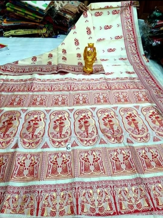 White Baluchuri Silk Sarees - Dailybuyys