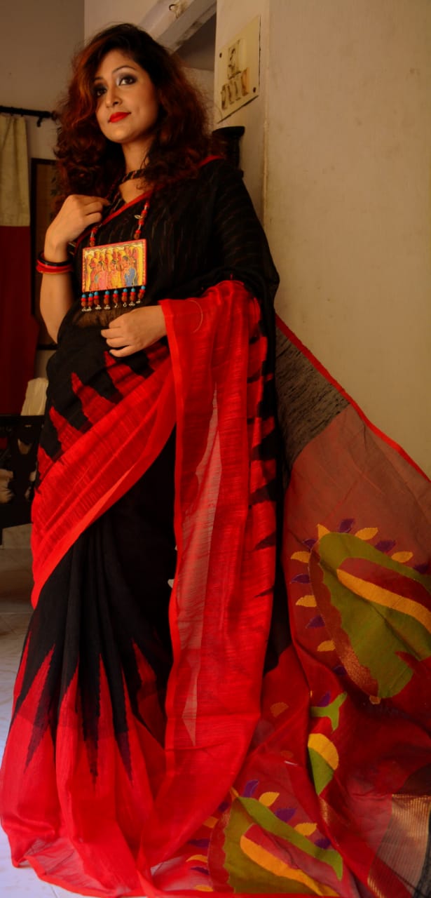 Black Red Hand Work Matka Jamdani Sarees - Dailybuyys