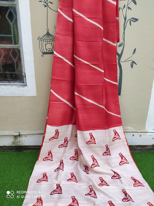 Red Beige Block Printed Pure Silk Mark Certified Bishnupuri Silk Sarees - Dailybuyys