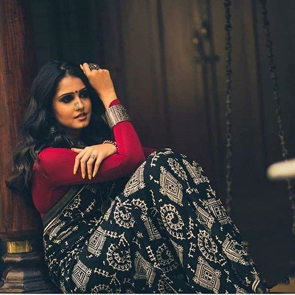 Women's Kanjivaram Soft Silk Saree With Blouse Piece – Fashionloom
