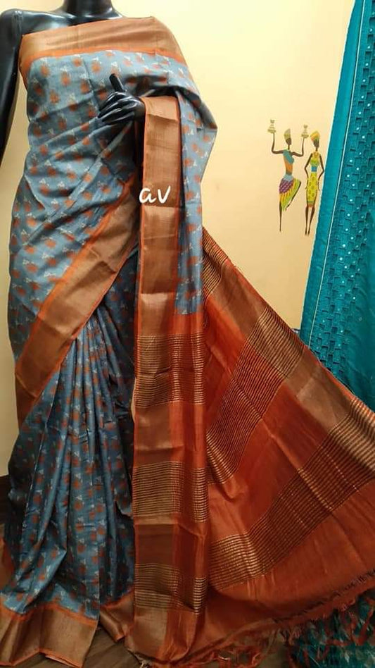 Grey Red Block Printed Zari Border Pure Silk Mark Certified Tussar Silk Sarees - Dailybuyys