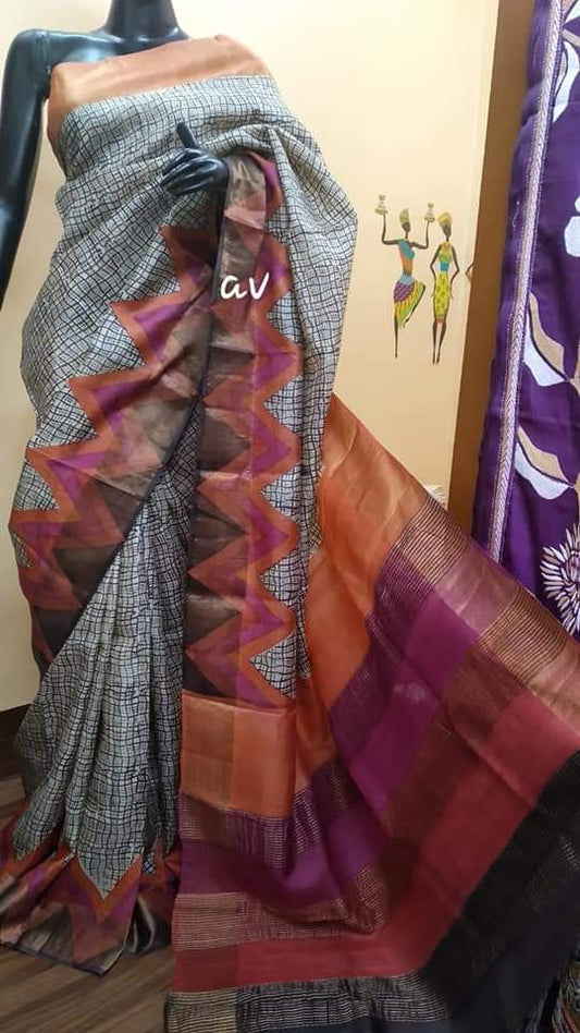 Beige Block Printed Zari Border Pure Silk Mark Certified Tussar Silk Sarees - Dailybuyys