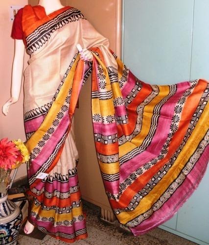 Beige Pink Block Printed Pure Silk Mark Certified Bishnupuri Silk Sarees - Dailybuyys