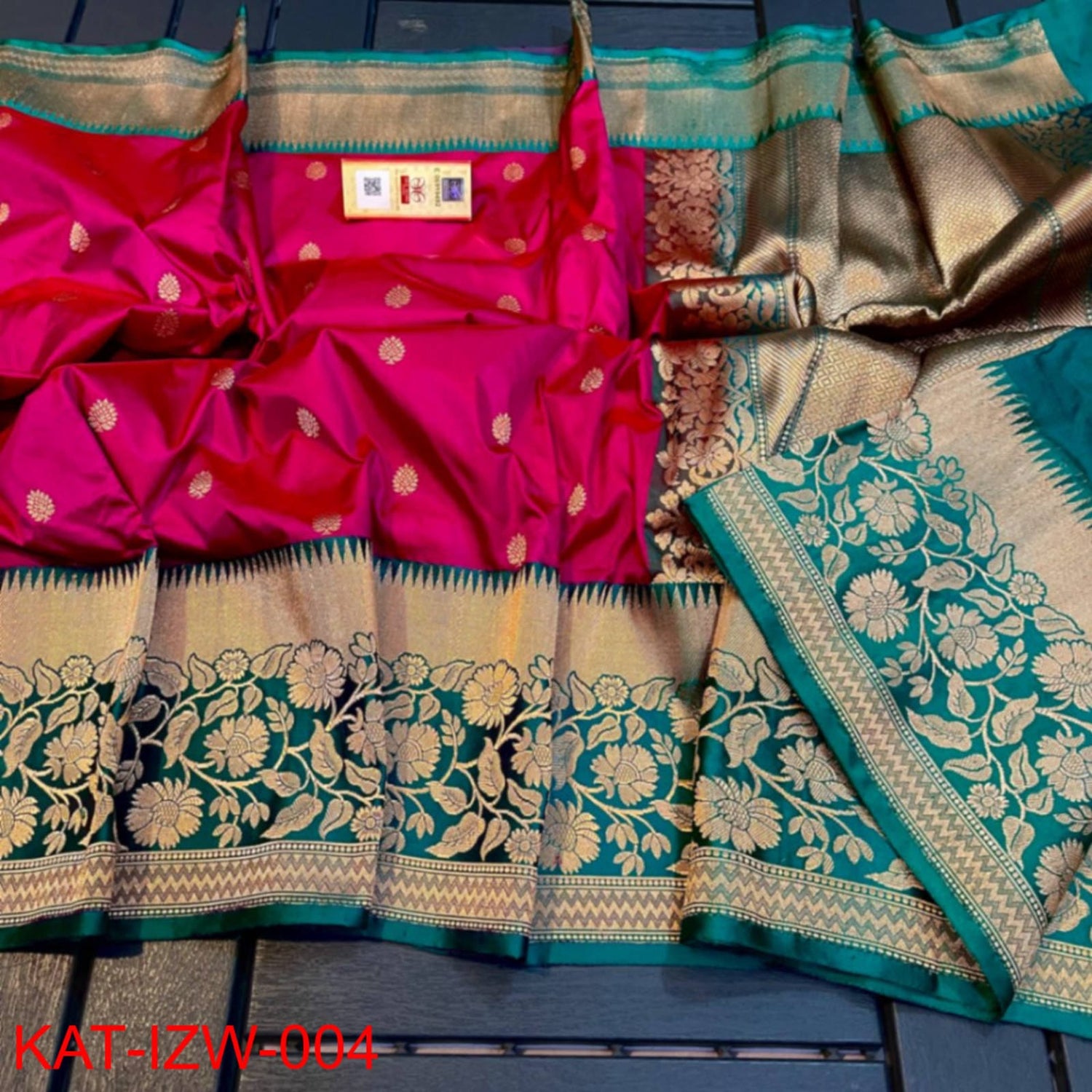 Pink Banarasi Silk Sarees - Dailybuyys